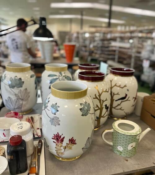 リモージュ旅「ベルナルド」本社工場見学へ｜デコラトリスによる洗練